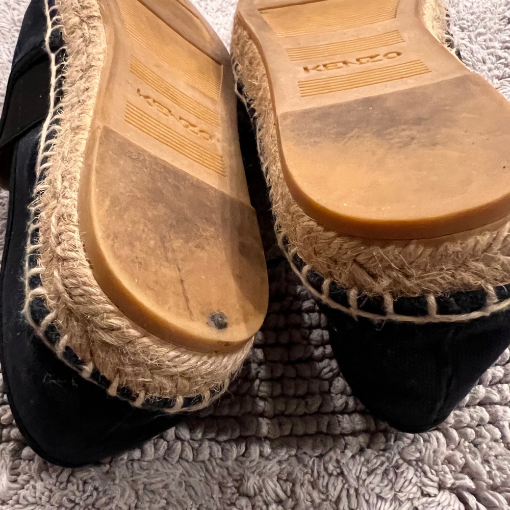 Kenzo Black Canvas Espadrilles with Blue & White Tiger Embroidery - Picture 4 of 4